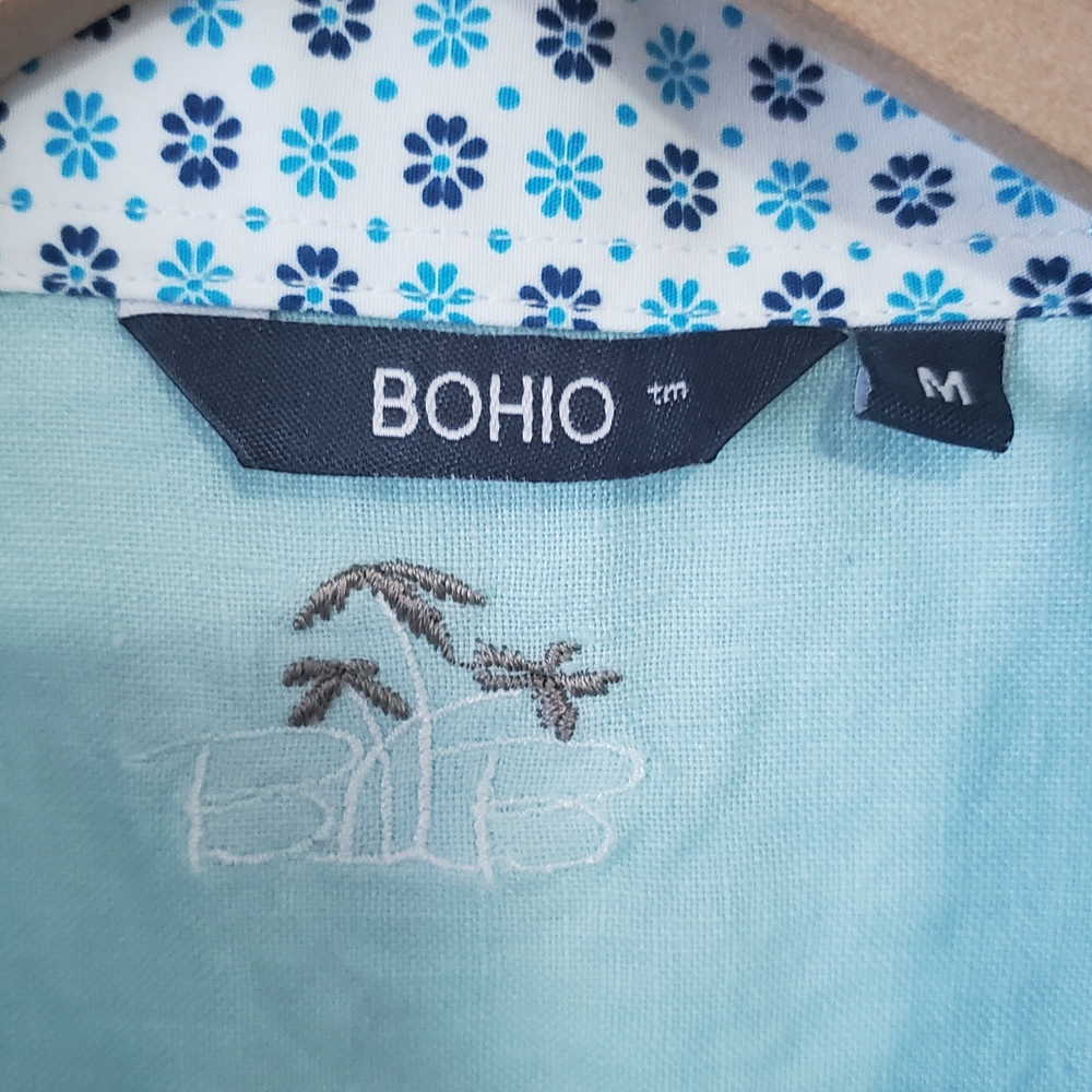 Bohio Short Sleeve Linen Button Down Shirt - Medium - Picture 3 of 5